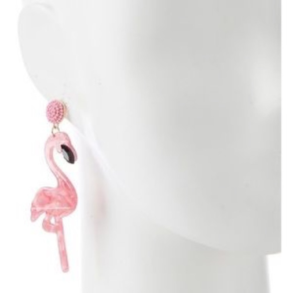 🌺 Super cute pink flamingo earrings! 🌺